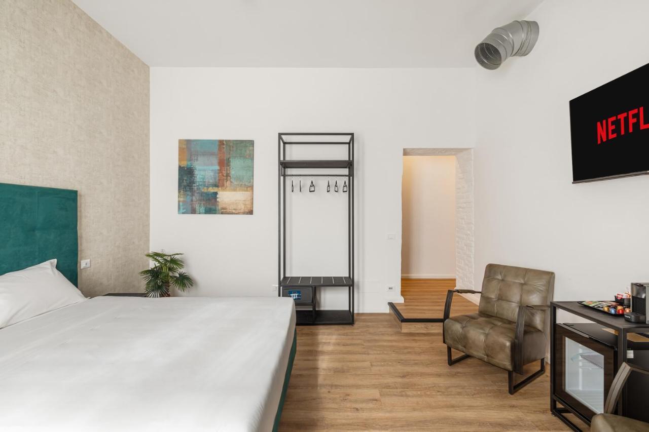 Adelante Piazza Bologna Bed and breakfast